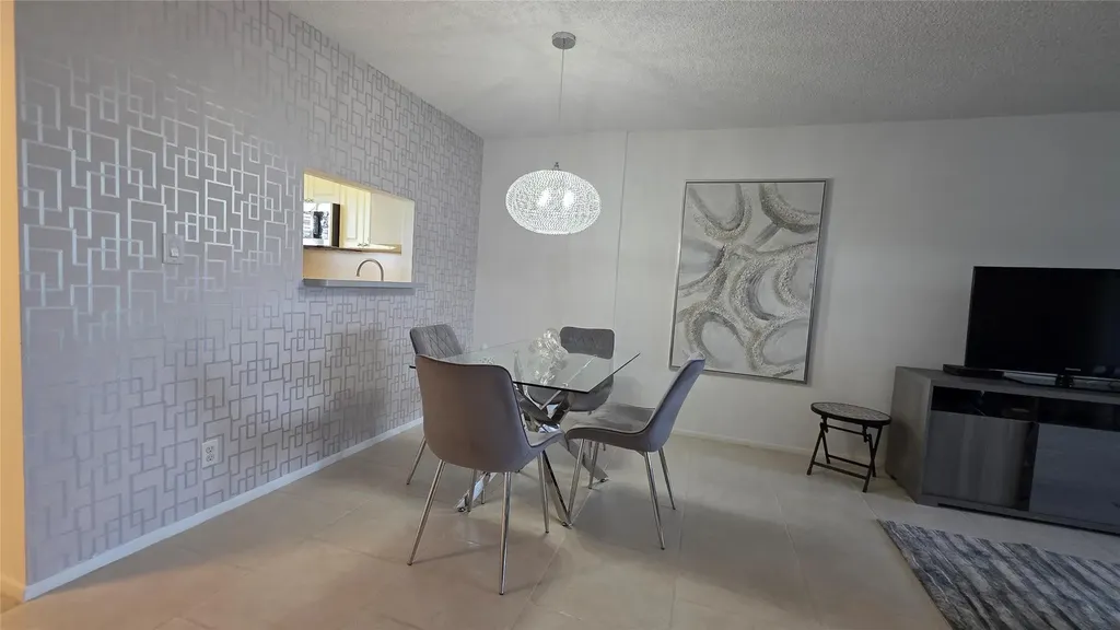 4851 NW 26th Court Lauderdale Lakes FL 33313