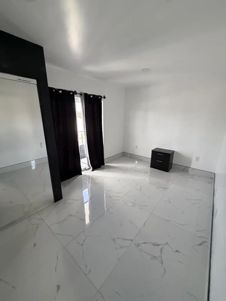 11283 SW 33rd Circle Place Miami FL 33165