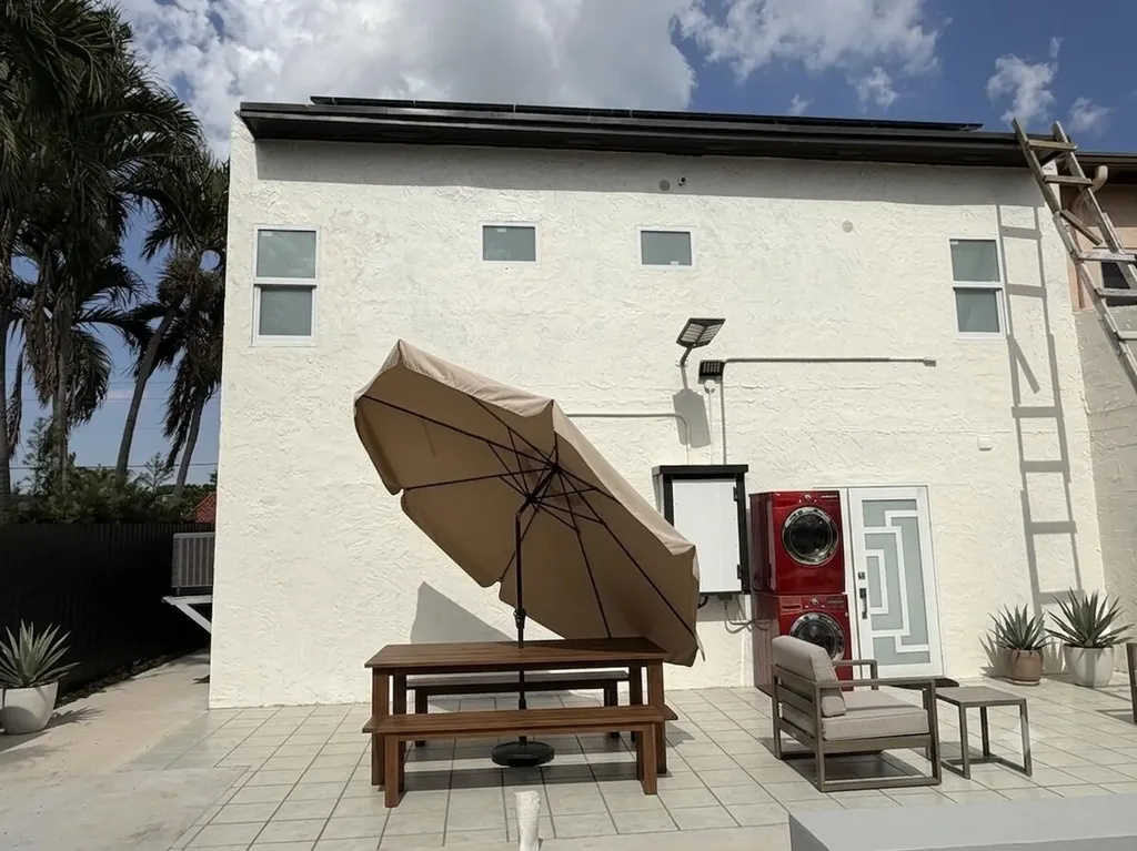11283 SW 33rd Circle Place Miami FL 33165