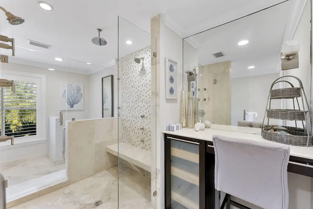 910 Jasmine Drive Delray Beach FL 33483