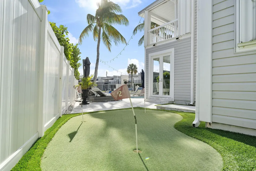 910 Jasmine Drive Delray Beach FL 33483
