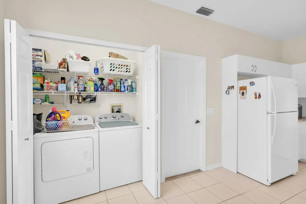 986 NW Tuscany Drive Port St Lucie FL 34986