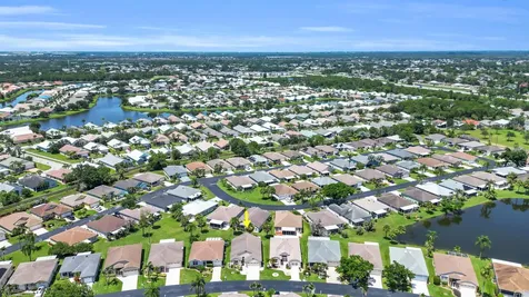 986 NW Tuscany Drive Port St Lucie FL 34986