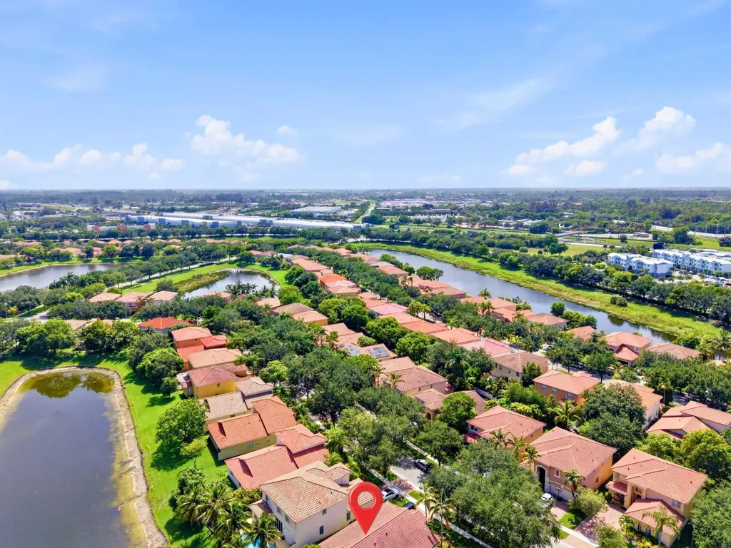 6906 Aliso Avenue West Palm Beach FL 33413