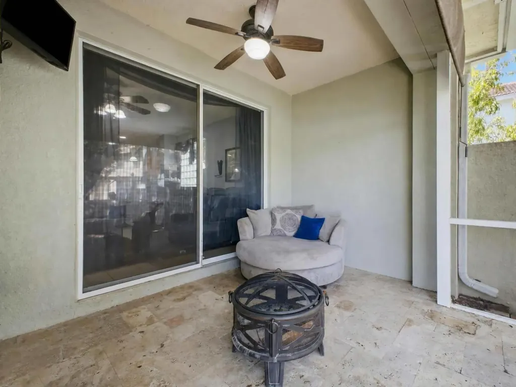 6906 Aliso Avenue West Palm Beach FL 33413