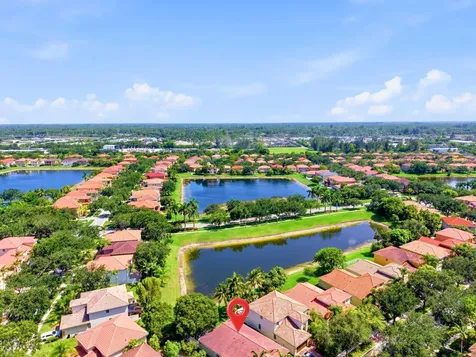 6906 Aliso Avenue West Palm Beach FL 33413
