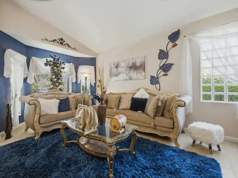 6906 Aliso Avenue West Palm Beach FL 33413