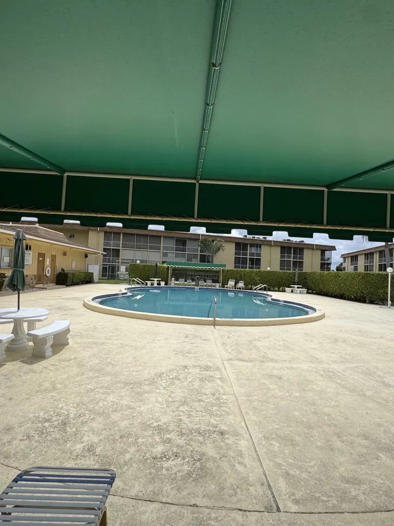 700 Village Green Court Palm Springs FL 33461