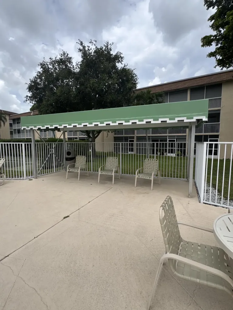 700 Village Green Court Palm Springs FL 33461