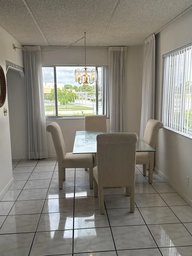700 Village Green Court Palm Springs FL 33461