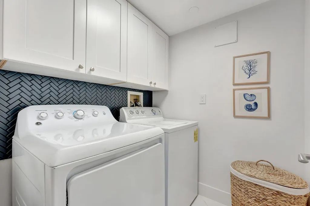 120 SE 5th Avenue Boca Raton FL 33432