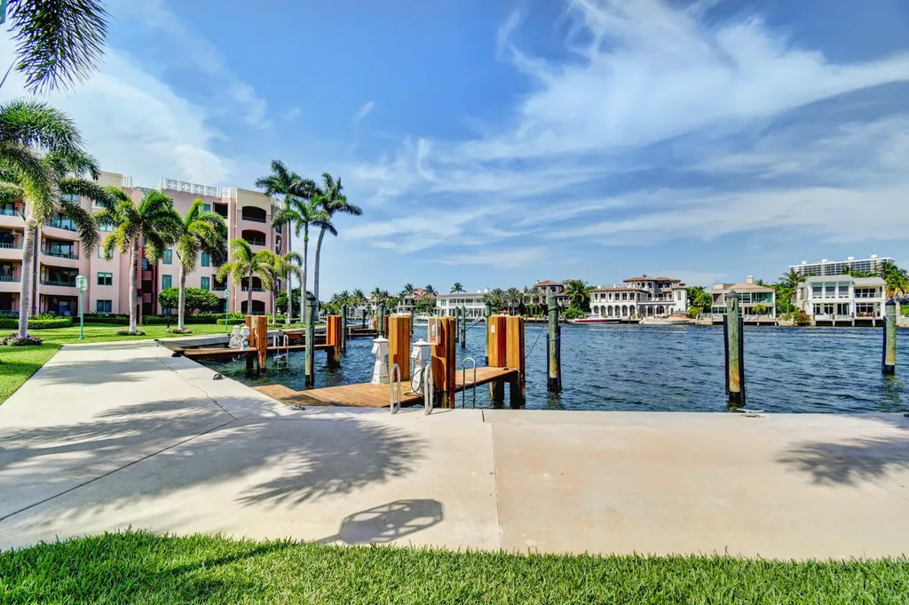 120 SE 5th Avenue Boca Raton FL 33432