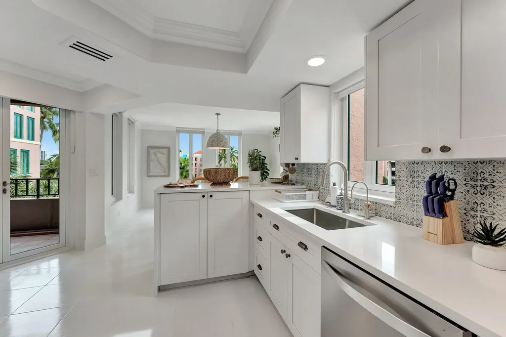 120 SE 5th Avenue Boca Raton FL 33432