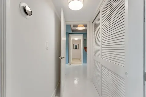 120 SE 5th Avenue Boca Raton FL 33432