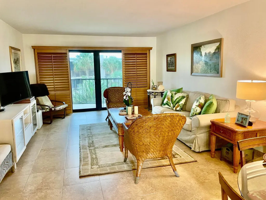 3605 S Ocean Boulevard South Palm Beach FL 33480