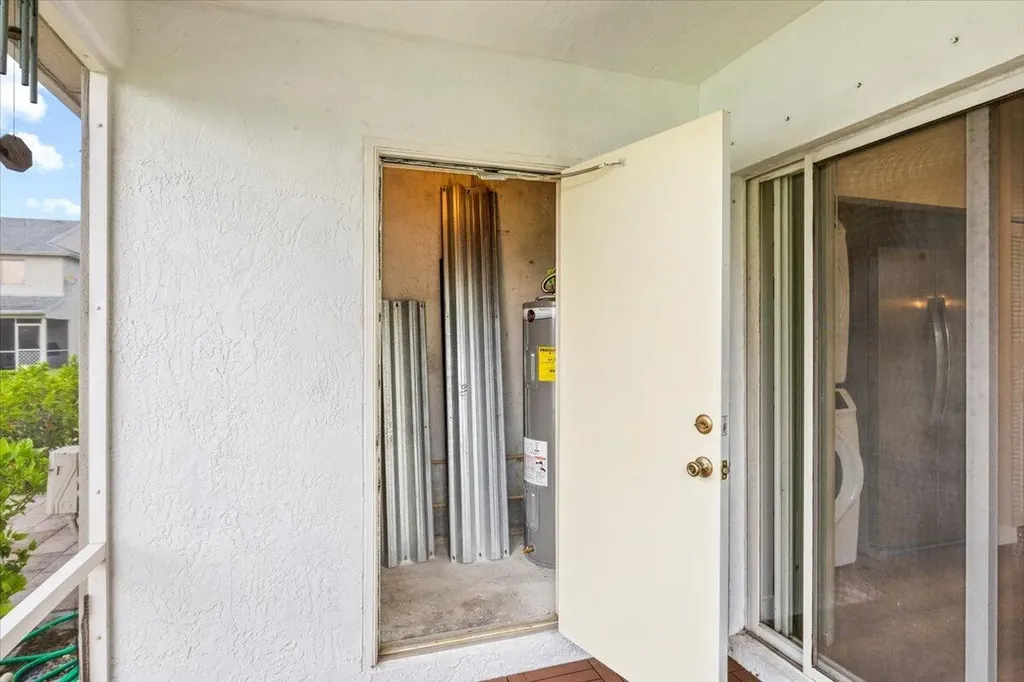 3165 SW 50th Street Dania Beach FL 33312