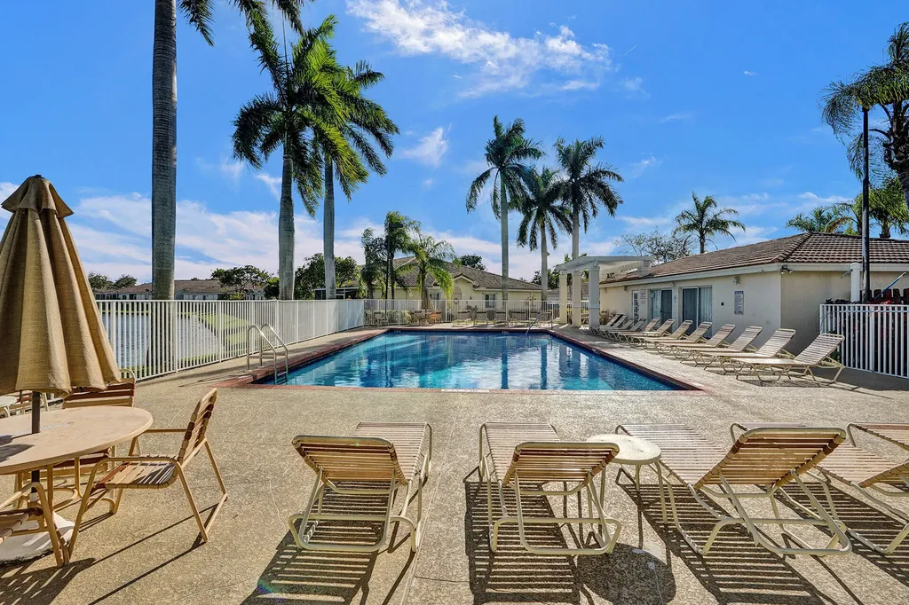 3165 SW 50th Street Dania Beach FL 33312