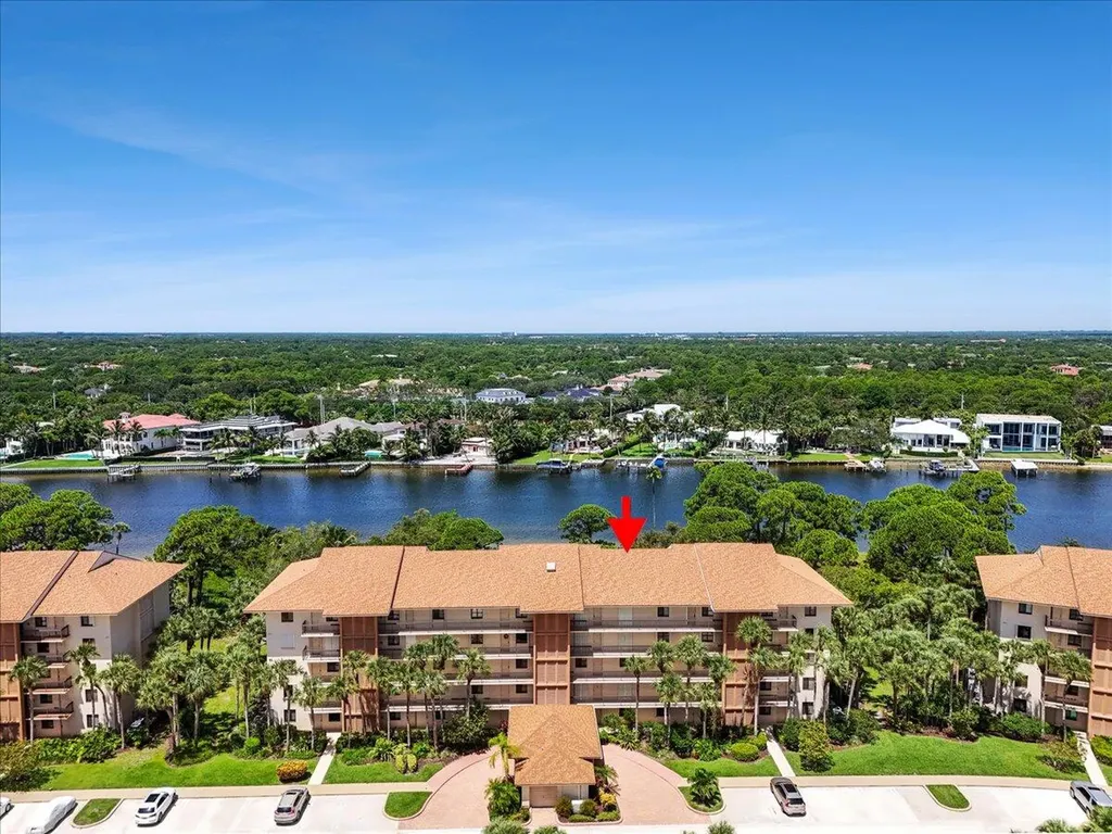 2001 Marina Isle Way Jupiter FL 33477