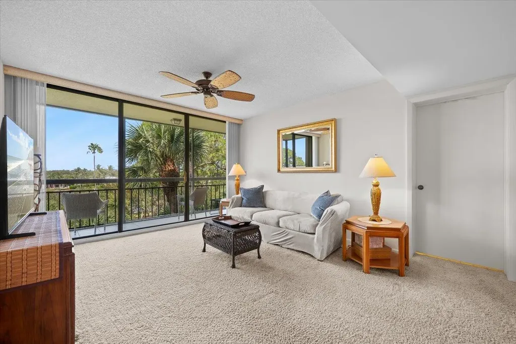 2001 Marina Isle Way Jupiter FL 33477