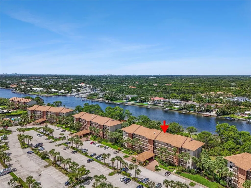 2001 Marina Isle Way Jupiter FL 33477