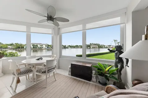 555 SE 6th Avenue Delray Beach FL 33483