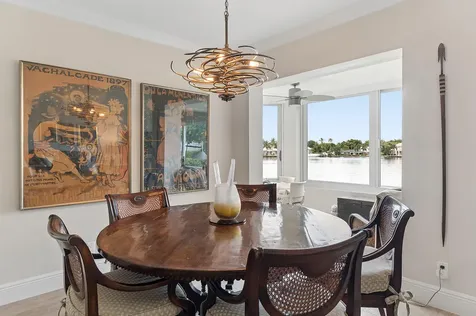 555 SE 6th Avenue Delray Beach FL 33483