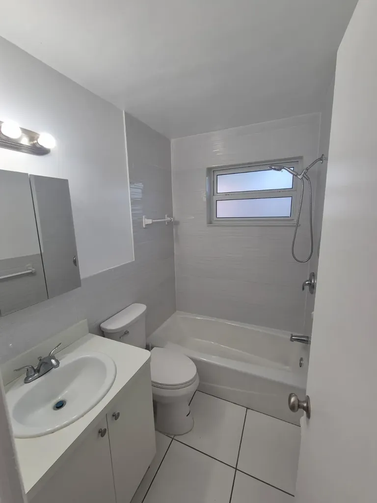 3500 Polk Street Hollywood FL 33021