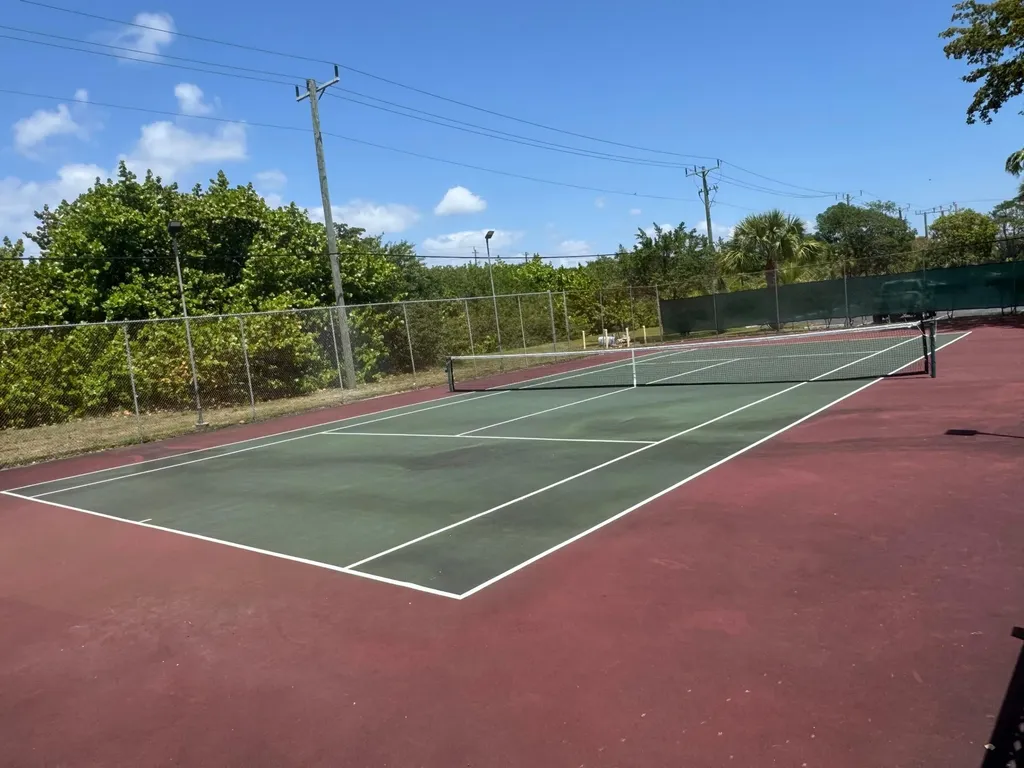 450 NW 20th Street Boca Raton FL 33431