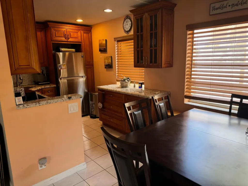 669 Burgundy N Delray Beach FL 33484