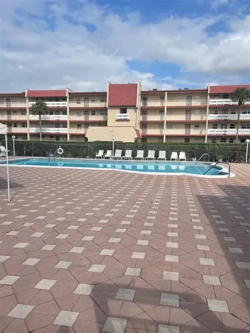 1025 Country Club Drive Margate FL 33063