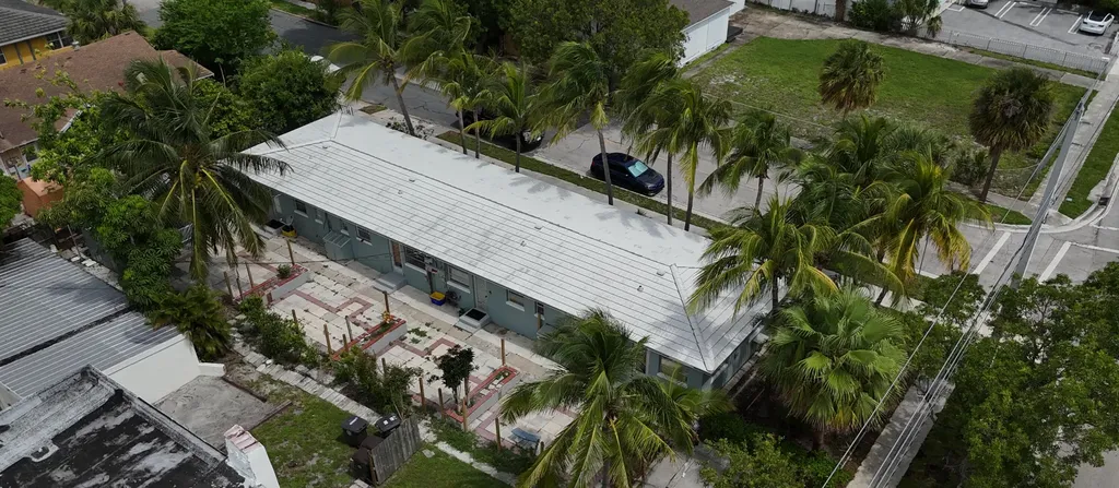 400 51st Street West Palm Beach FL 33407