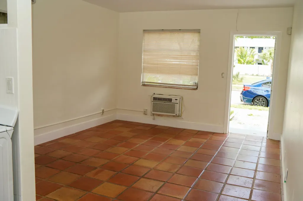 400 51st Street West Palm Beach FL 33407
