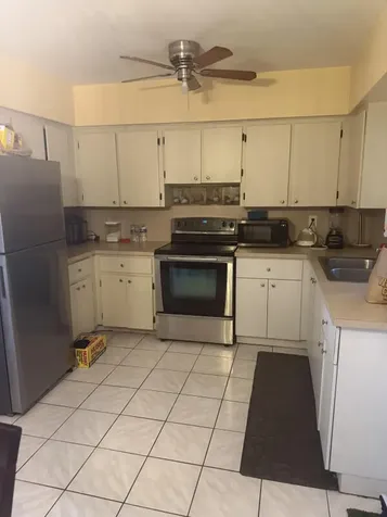 15100 NE 13th Avenue North Miami Beach FL 33162