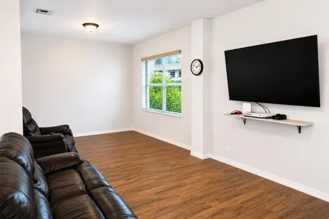609 SW 167th Way Pembroke Pines FL 33027