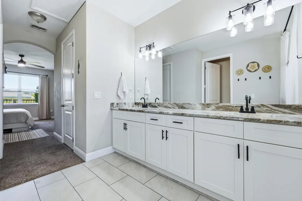 1386 SW Babcock Avenue Port St Lucie FL 34953