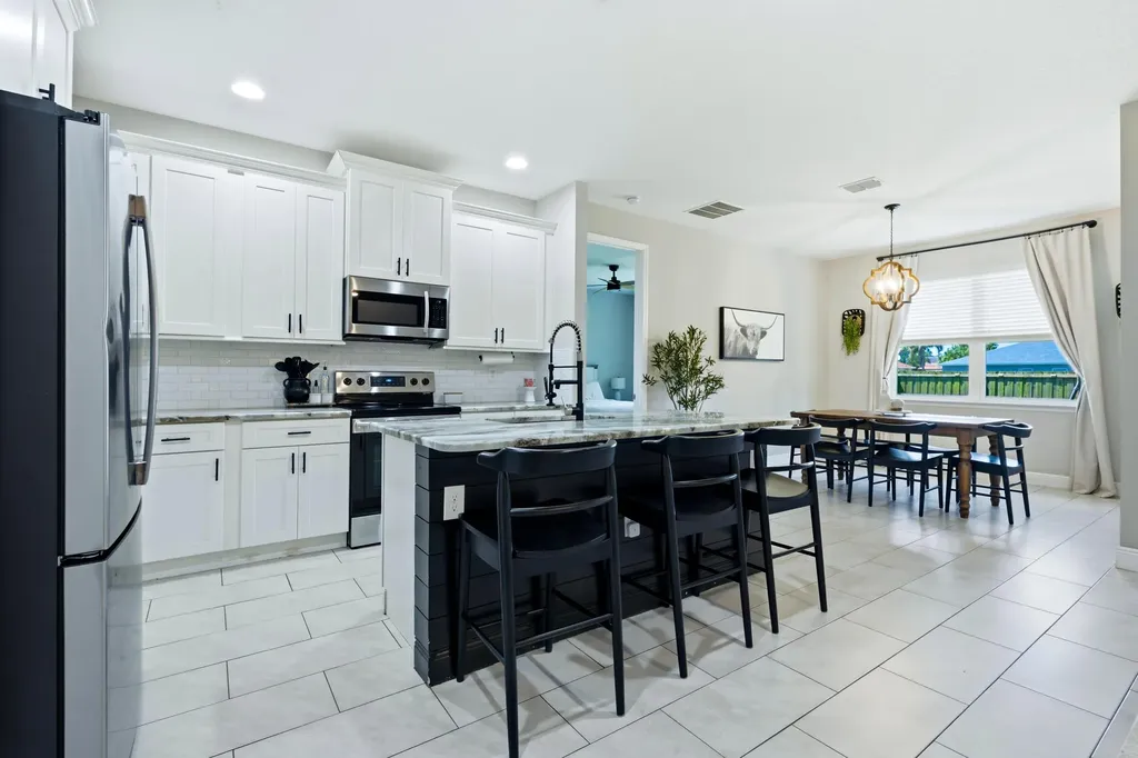 1386 SW Babcock Avenue Port St Lucie FL 34953