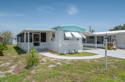 10885 SE Federal Hwy 32 Highway Hobe Sound FL 33455