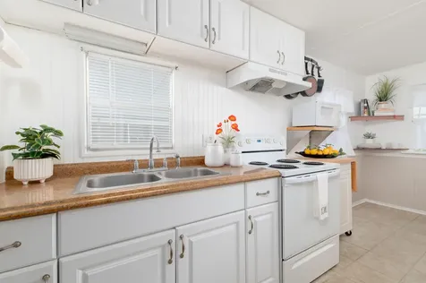 10885 SE Federal Hwy 32 Highway Hobe Sound FL 33455