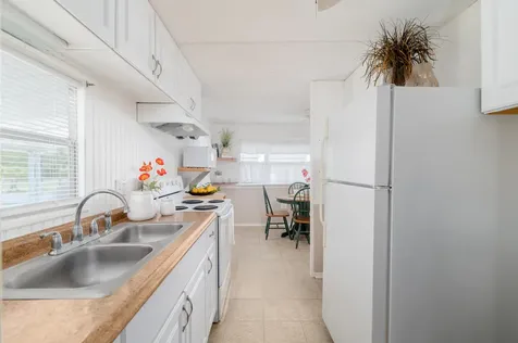 10885 SE Federal Hwy 32 Highway Hobe Sound FL 33455