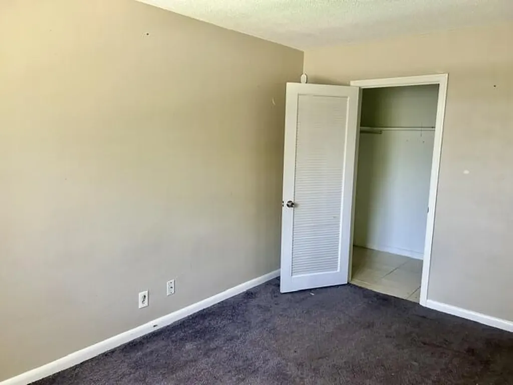 5371 NE 17th Terrace Fort Lauderdale FL 33334