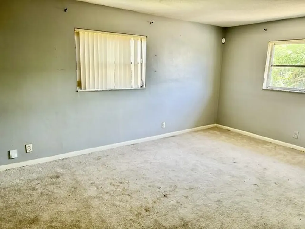 5371 NE 17th Terrace Fort Lauderdale FL 33334