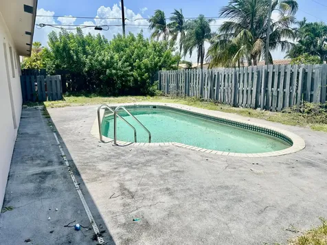 5371 NE 17th Terrace Fort Lauderdale FL 33334