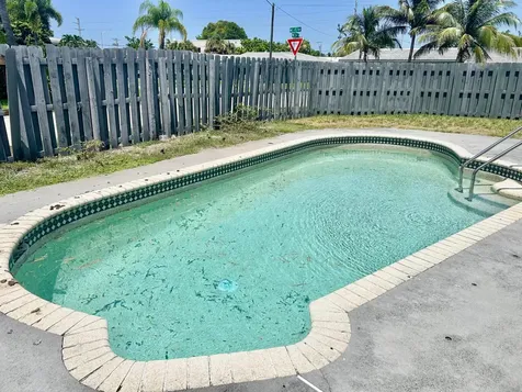5371 NE 17th Terrace Fort Lauderdale FL 33334