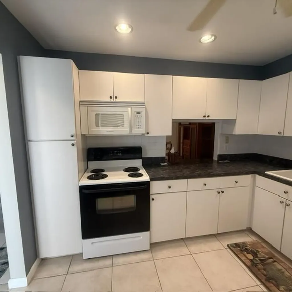 166 Lake Meryl Drive West Palm Beach FL 33411