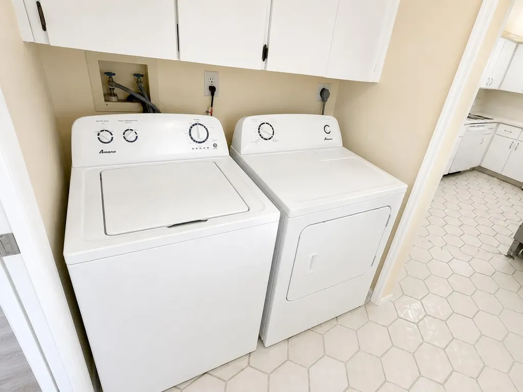 3520 Oaks Way Pompano Beach FL 33069