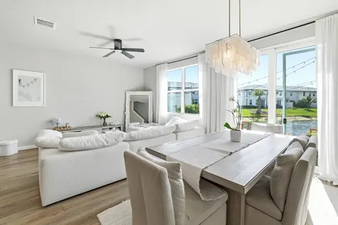 5650 Enclave Drive Mangonia Park FL 33407