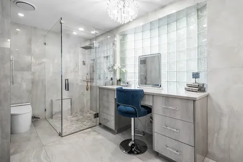 3203 NE 6th Boca Raton FL 33431