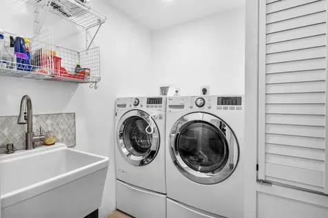 3203 NE 6th Boca Raton FL 33431