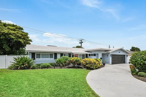 3203 NE 6th Boca Raton FL 33431