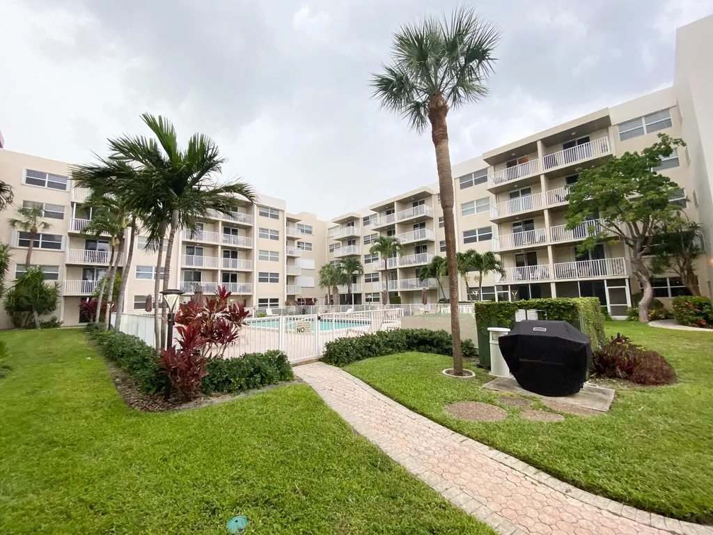 2929 S Ocean Boulevard Boca Raton FL 33432
